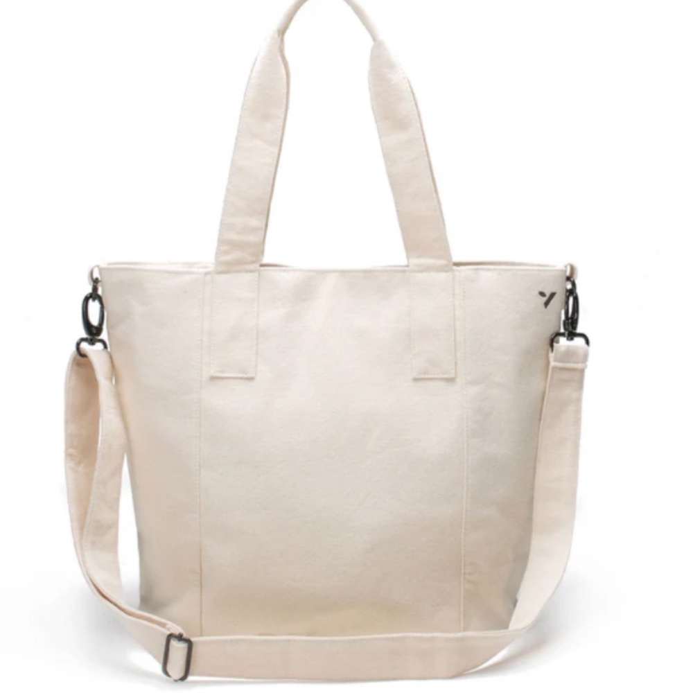 NWT Vooray Zoey Tote in Natural Cotton